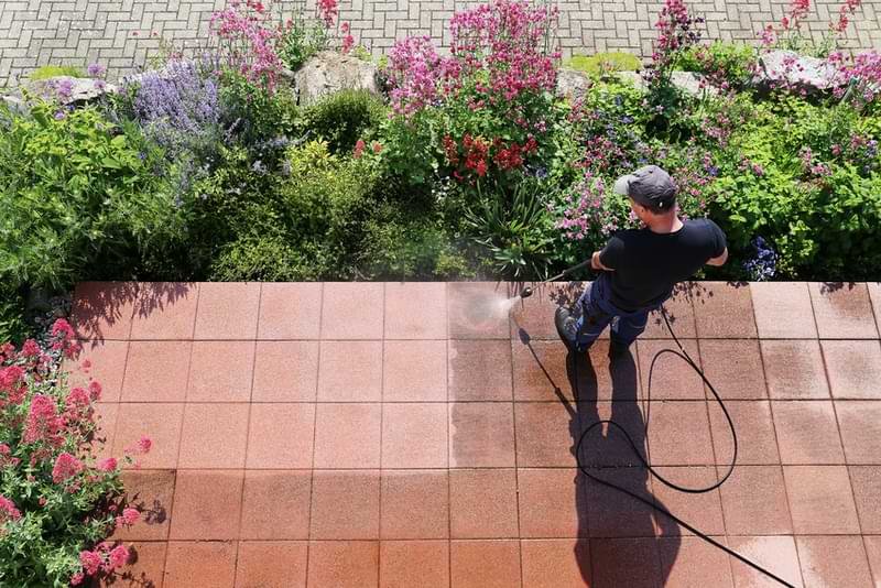 Power vs Pressure Washing